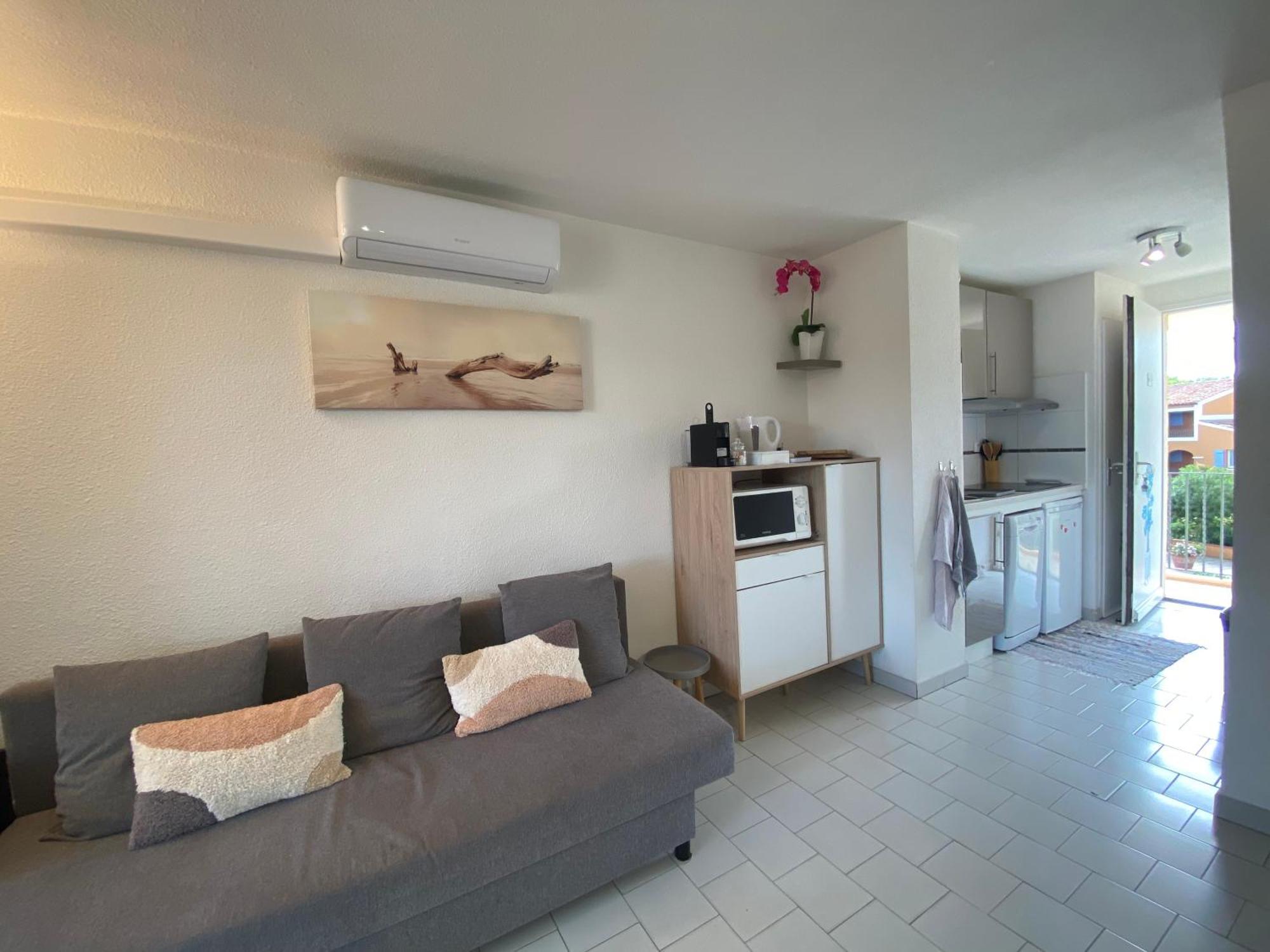 2 Bedrooms, 15 Min Walk To Beach, Ac, Pool & Fiber Internet In A Quiet, Private Gated Domain 5Kms To St Tropez Cogolin Exterior foto